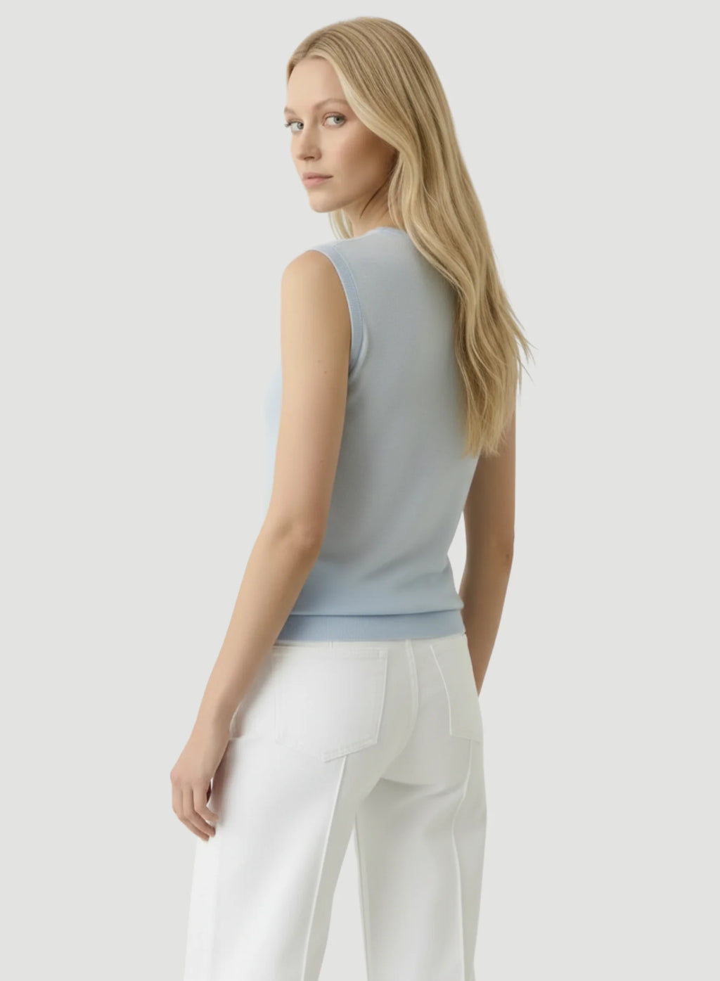 100% Machine Washable Cashmere Sleeveless Crewneck T-Shirt