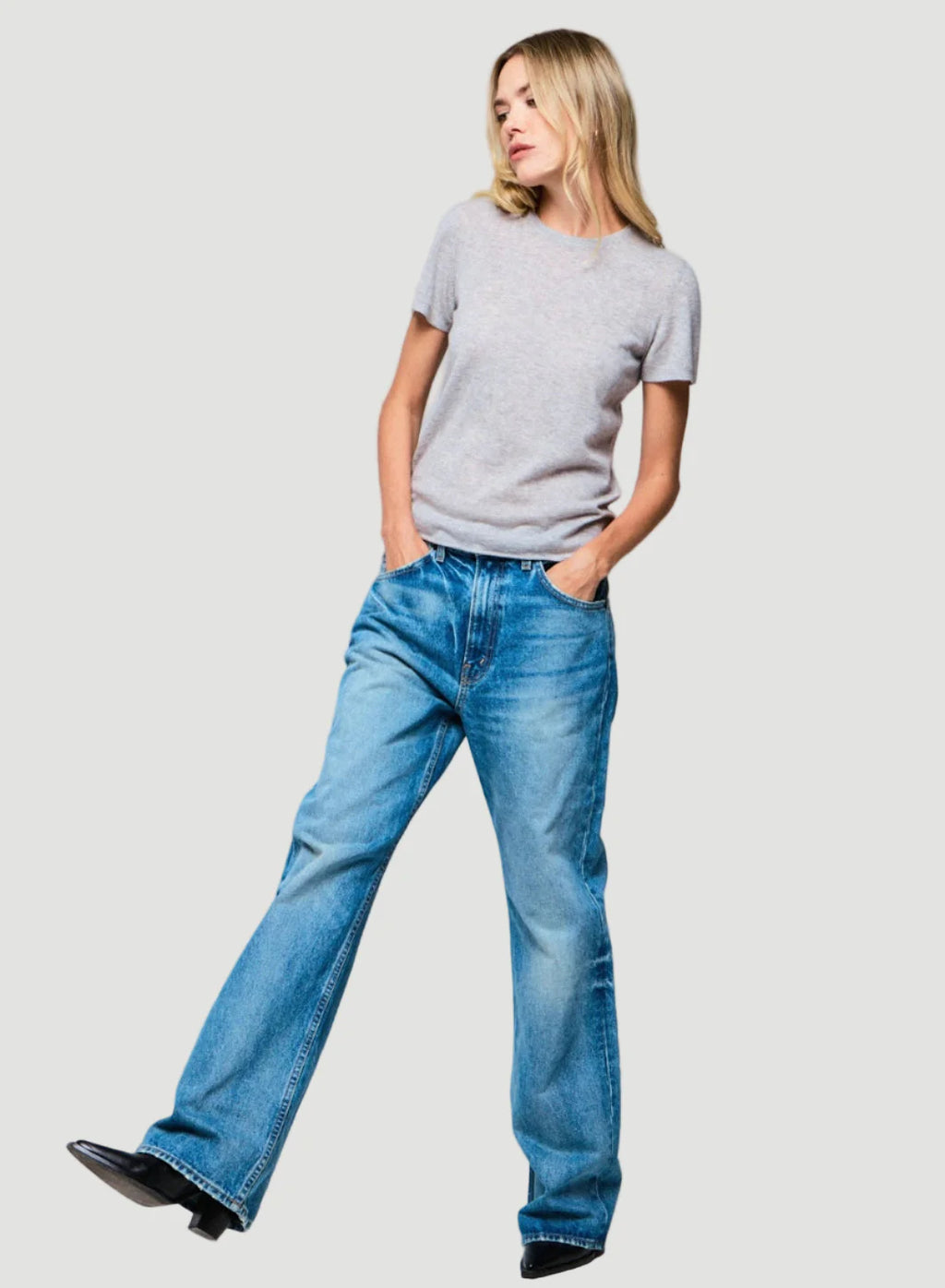 100% Machine Washable Cashmere Short Sleeve Crewneck T-Shirt