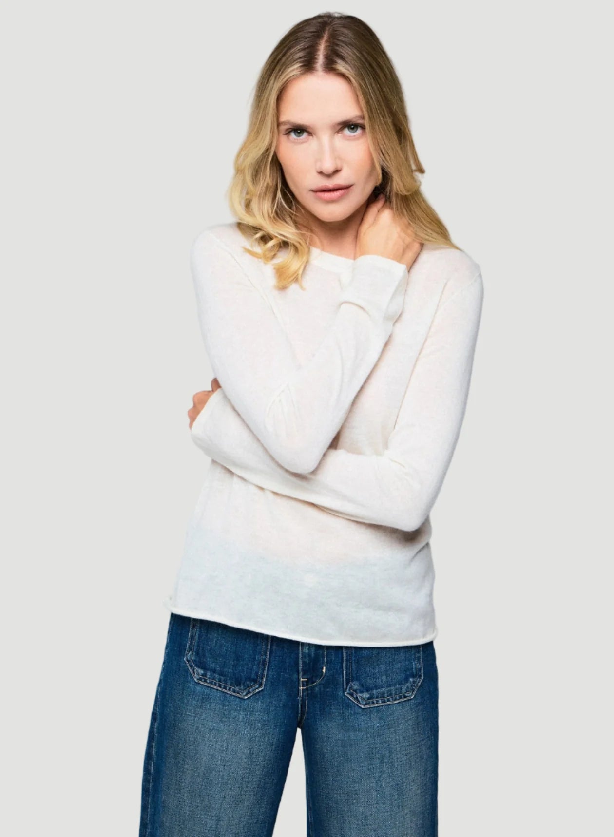 100% Machine Washable Cashmere Long Sleeve Crewneck T-Shirt