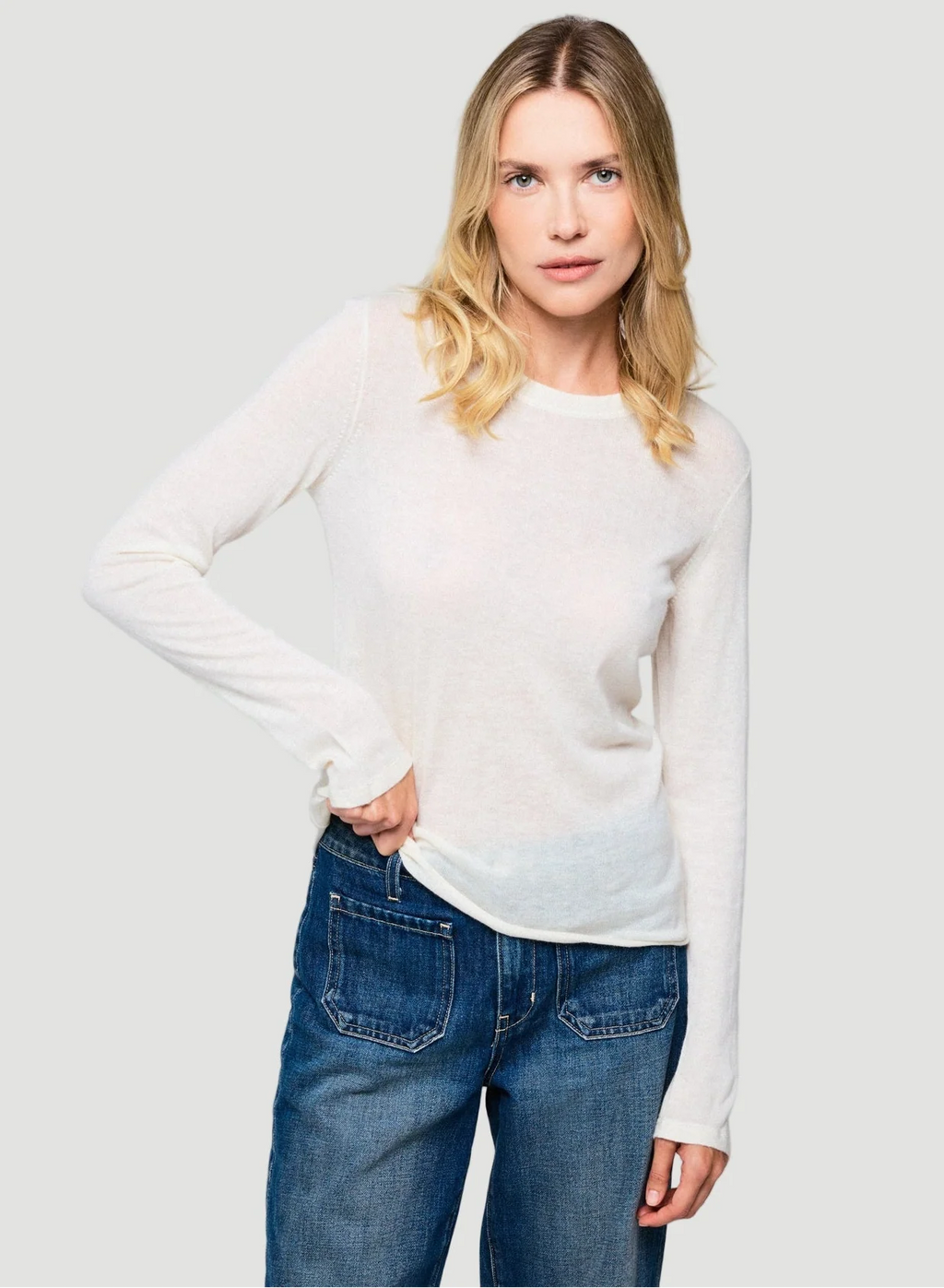 100% Machine Washable Cashmere Long Sleeve Crewneck T-Shirt