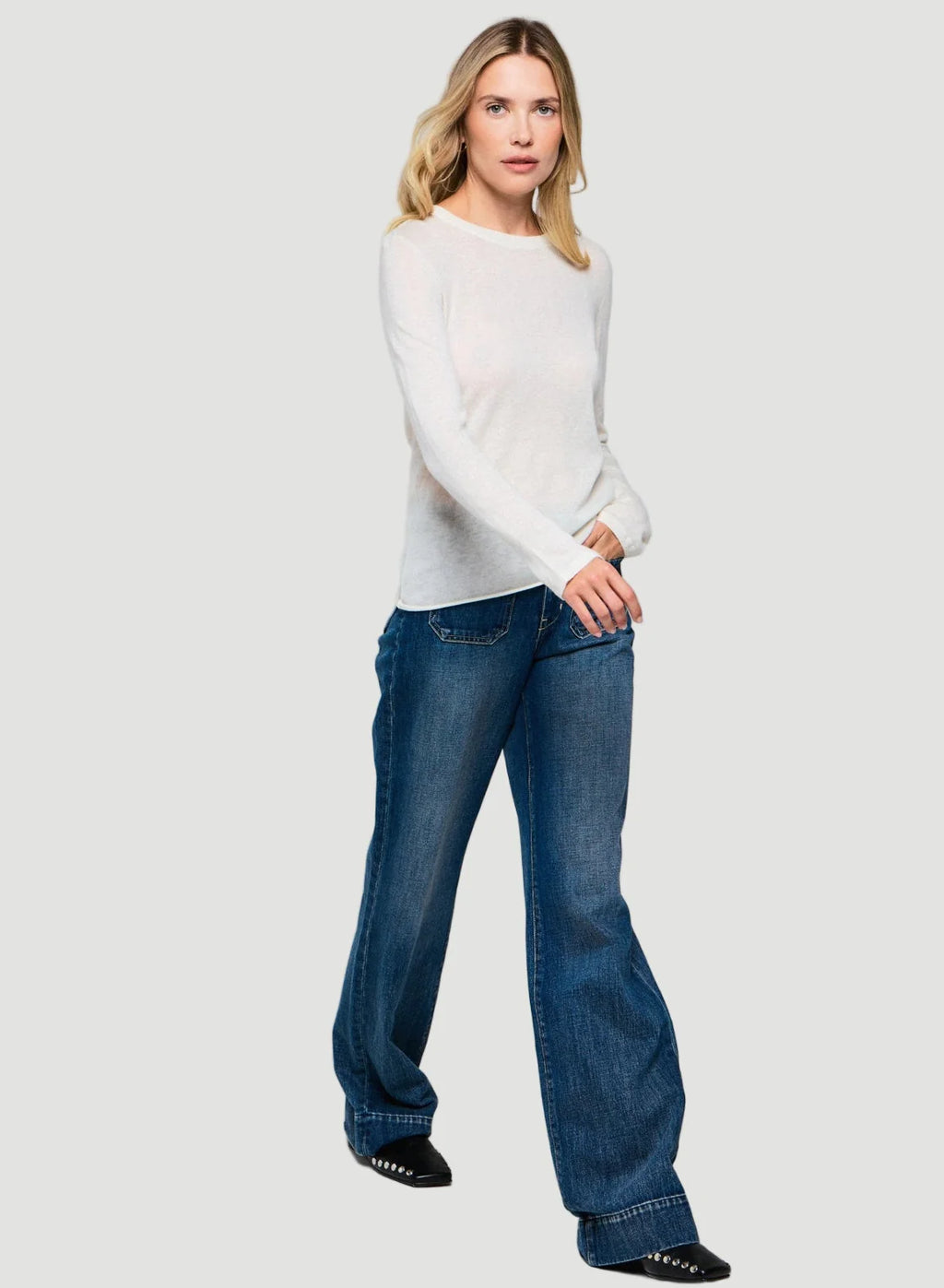 100% Machine Washable Cashmere Long Sleeve Crewneck T-Shirt