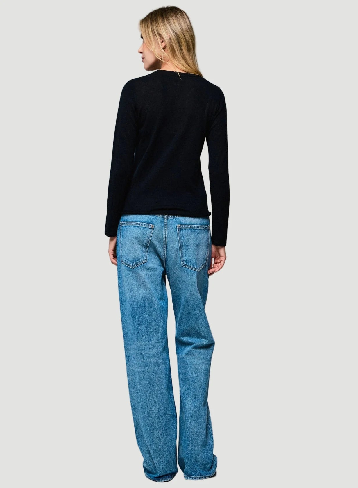 100% Machine Washable Cashmere Long Sleeve Crewneck T-Shirt