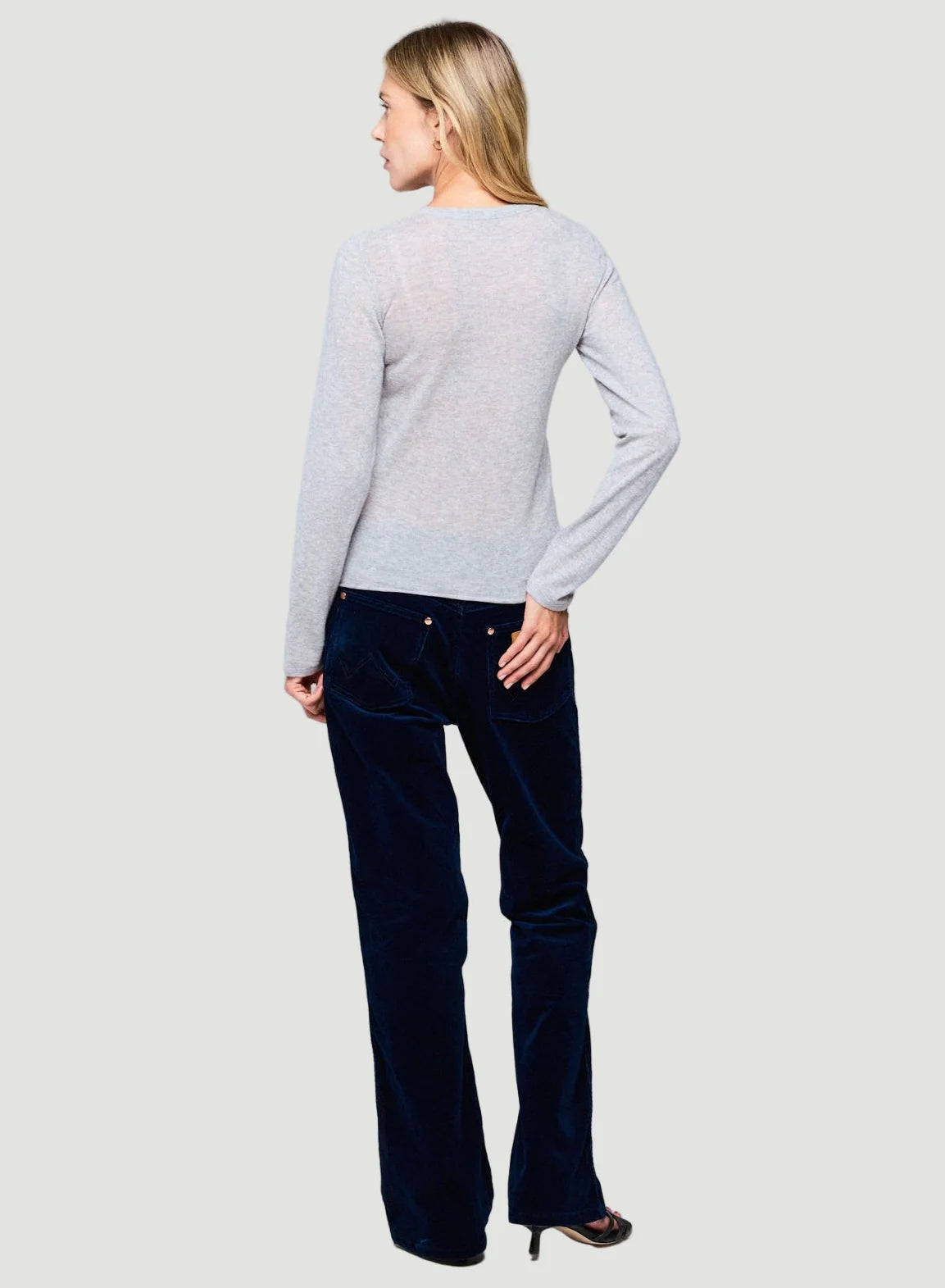 100% Machine Washable Cashmere Long Sleeve Crewneck T-Shirt