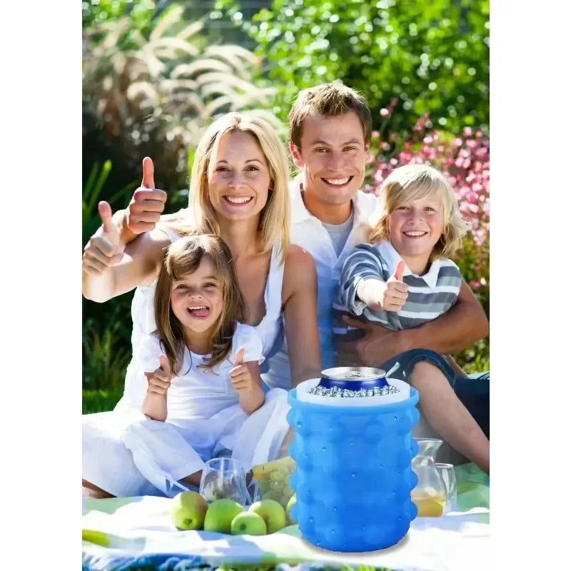 1pc Silicone Ice Bucket Ice Maker,Blue Space Saving Ice Cube Maker Bucket,Medium Ice Buckets