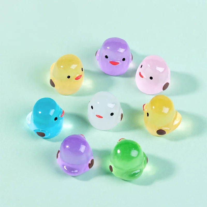 20-100Pcs Cartoon Luminous Chick Miniature Resin Figurines DIY Landscape Decoration Creative Home Decoration Accessories Gifts