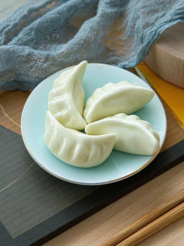 2-3PCS Cute Dumpling Shape Ceramic Chopsticks Holder Stand Chopstick Rack Pillow Japanese Style Kitchen Tableware Tools
